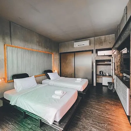 Bed Stop Hotel Chiangmai Chiang Mai Exterior photo